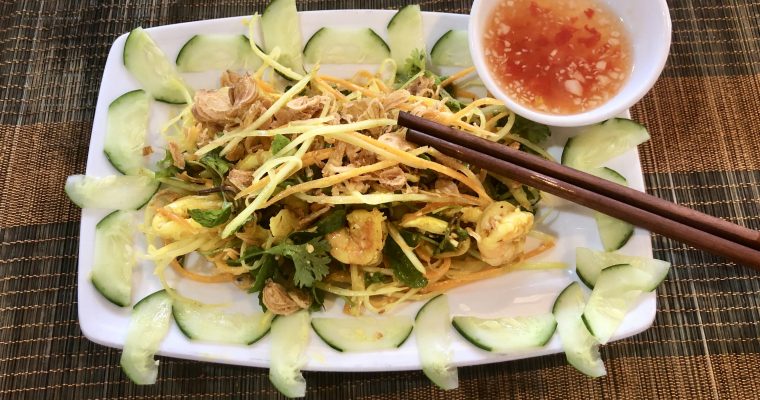 Vietnamese papaya salade