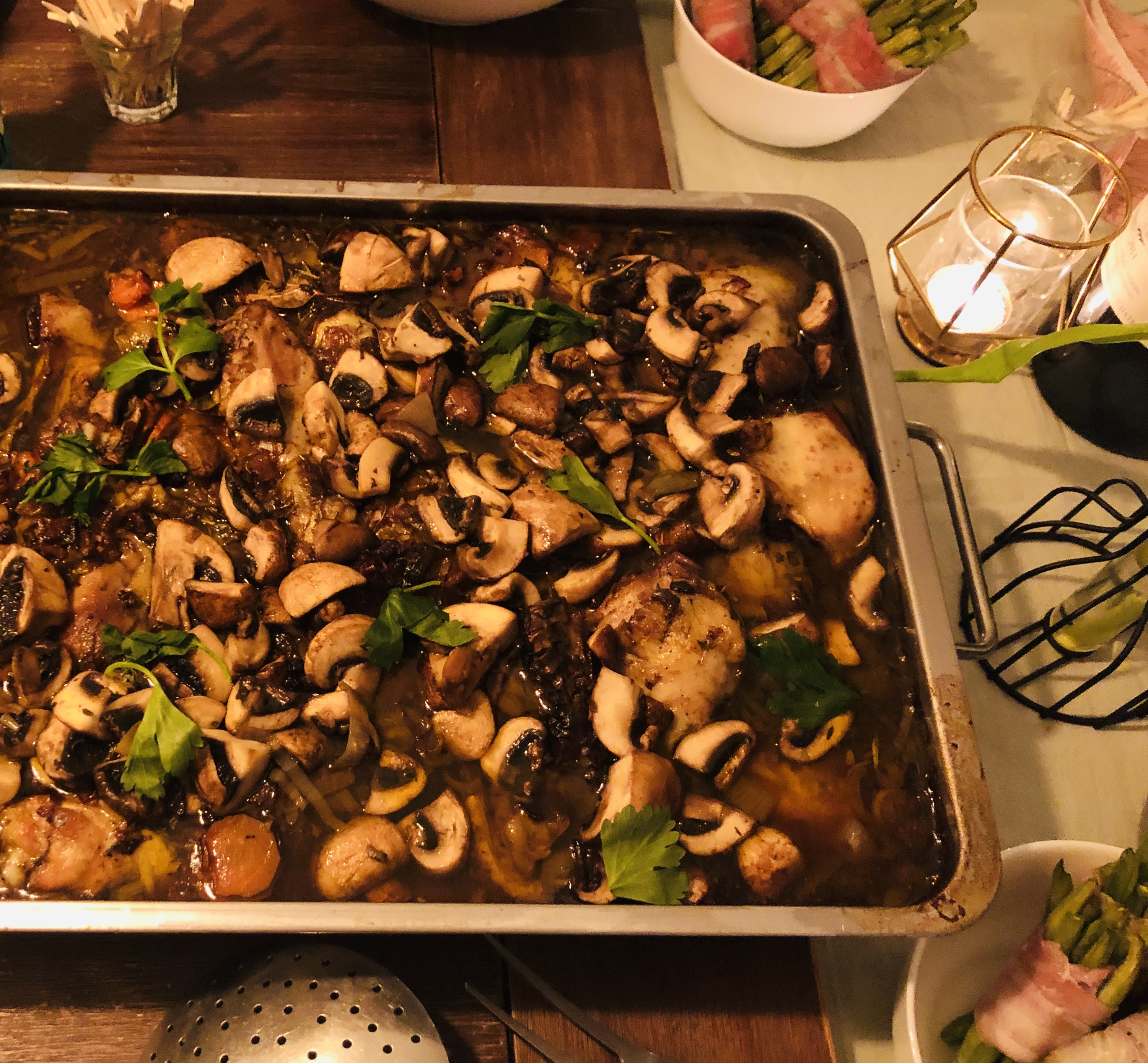 Coq au vin met champignons en cognac